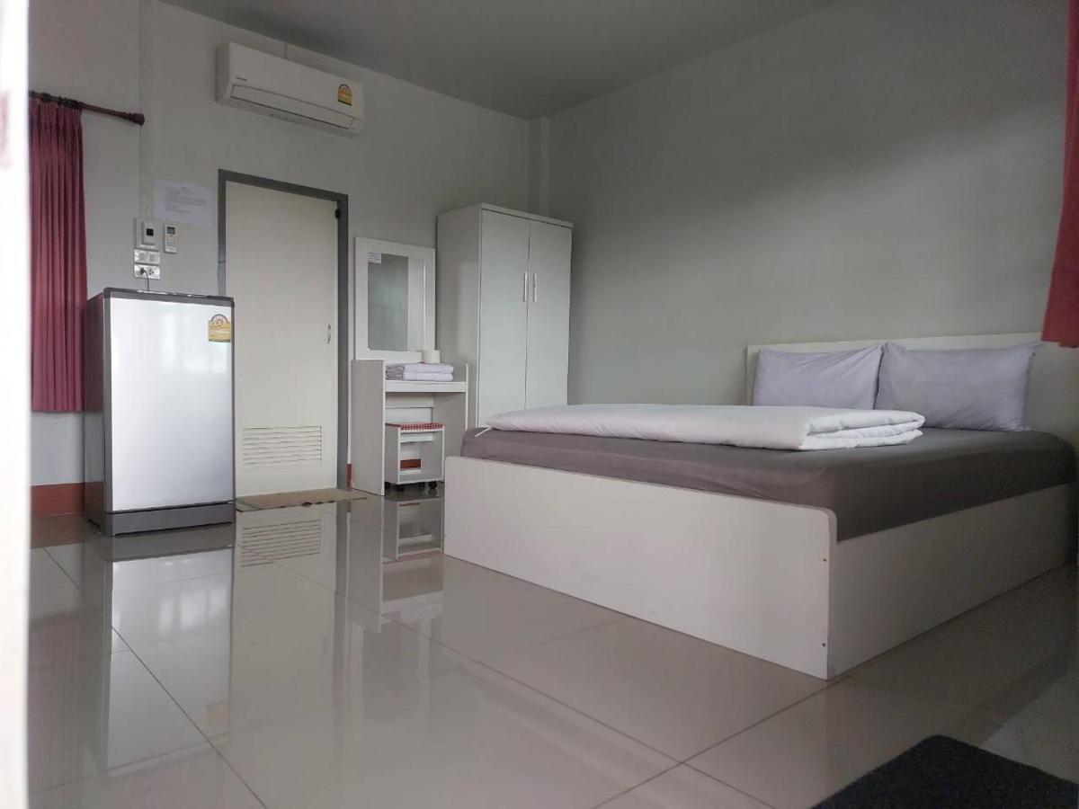 Pangsapuri studio 18 m² dengan 1 bilik mandi peribadi di Ban Luang Chom Thong Luaran gambar